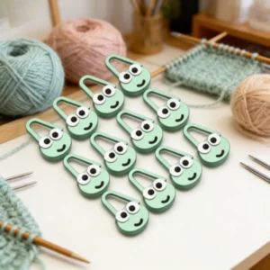 Lot de marqueurs de mailles grenouilles souriantes avec pelotes et aiguilles